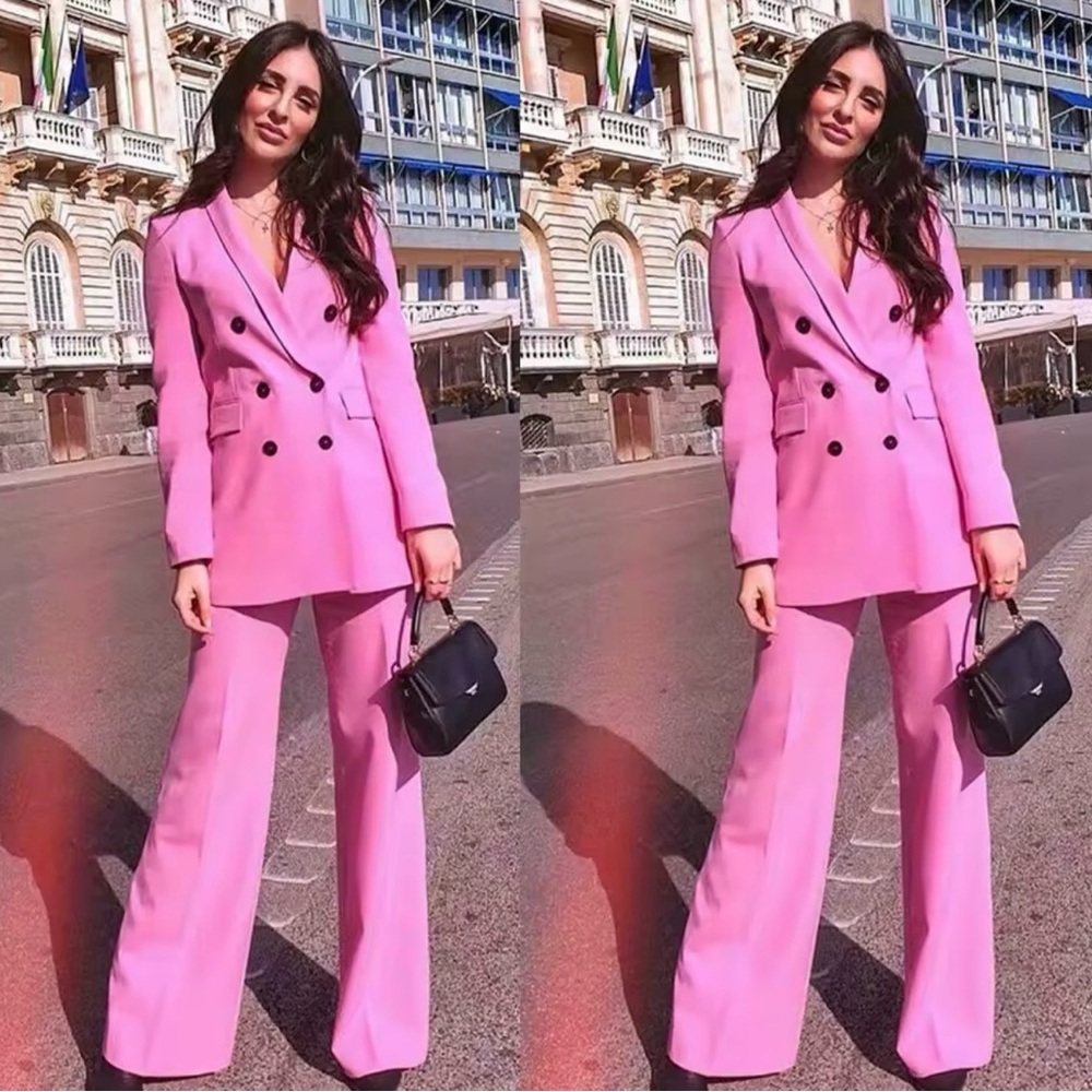 Elegant Pink Women's Suit Set